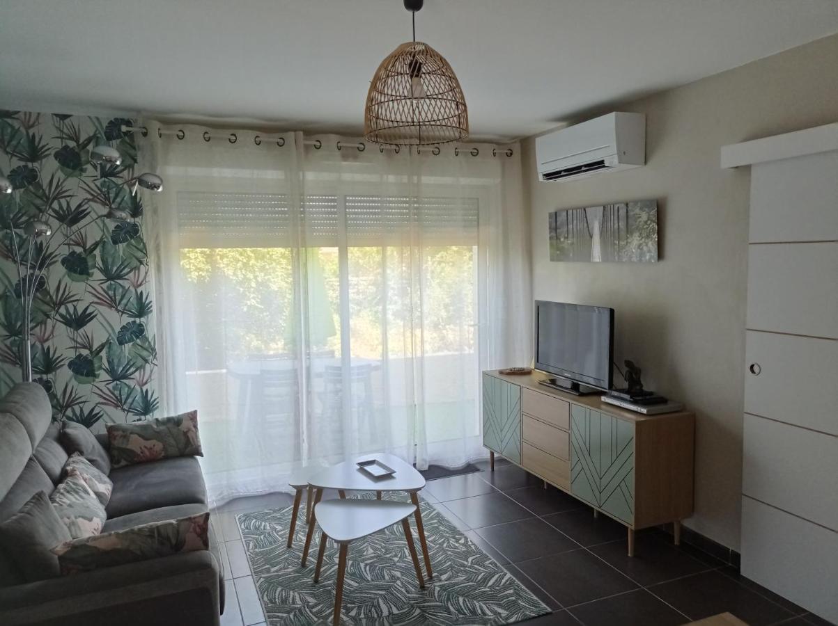 Le Soleil Du Luberon - T2 Avec Terrasse, Parking Et Clim Apartment